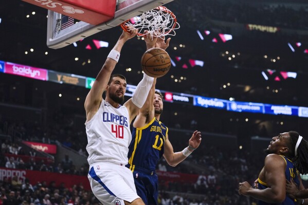 James Harden scores his 25 000th point leads streaking Clippers